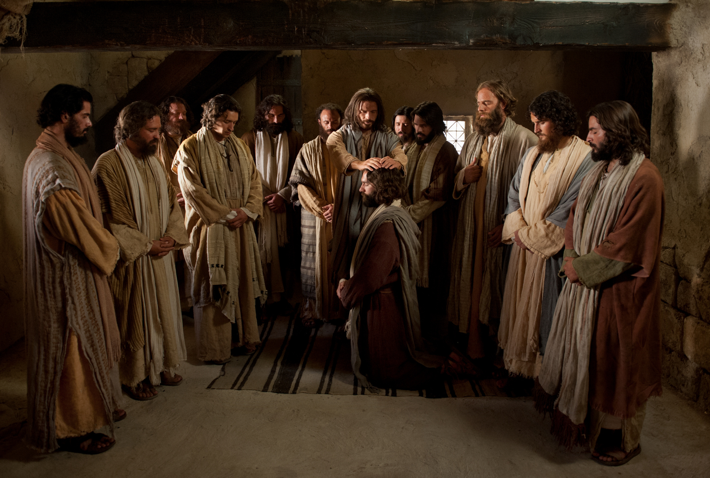 Cristo Ordena os Apóstolos
