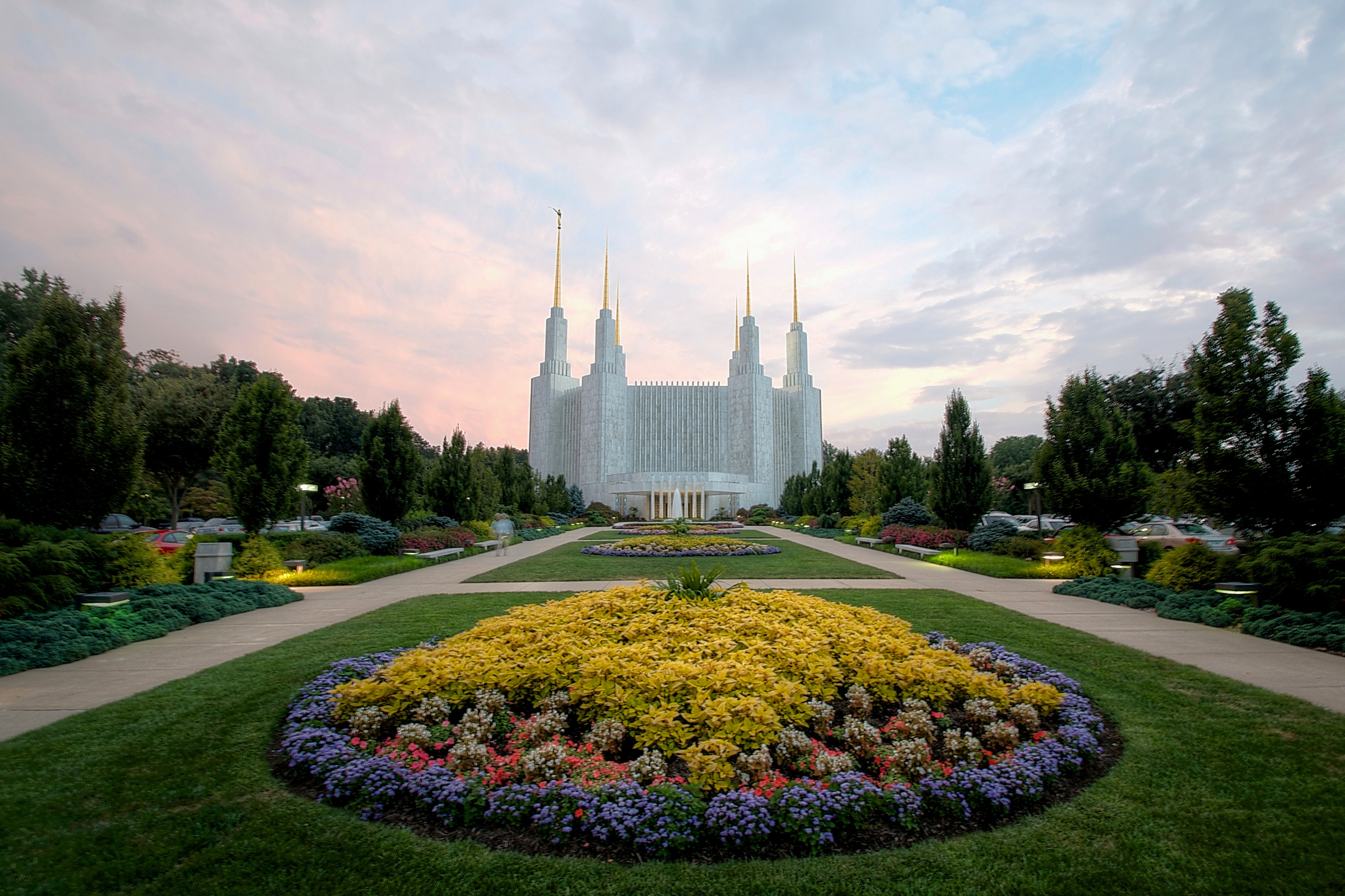 Washington D.C. Temple Entrance And Scenery