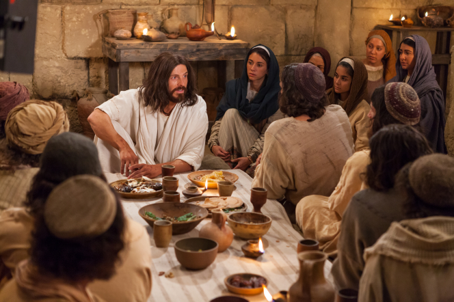 Luke 24:36–41, 44–49; John 20:21, Christ appears to the Apostles after His Resurrection