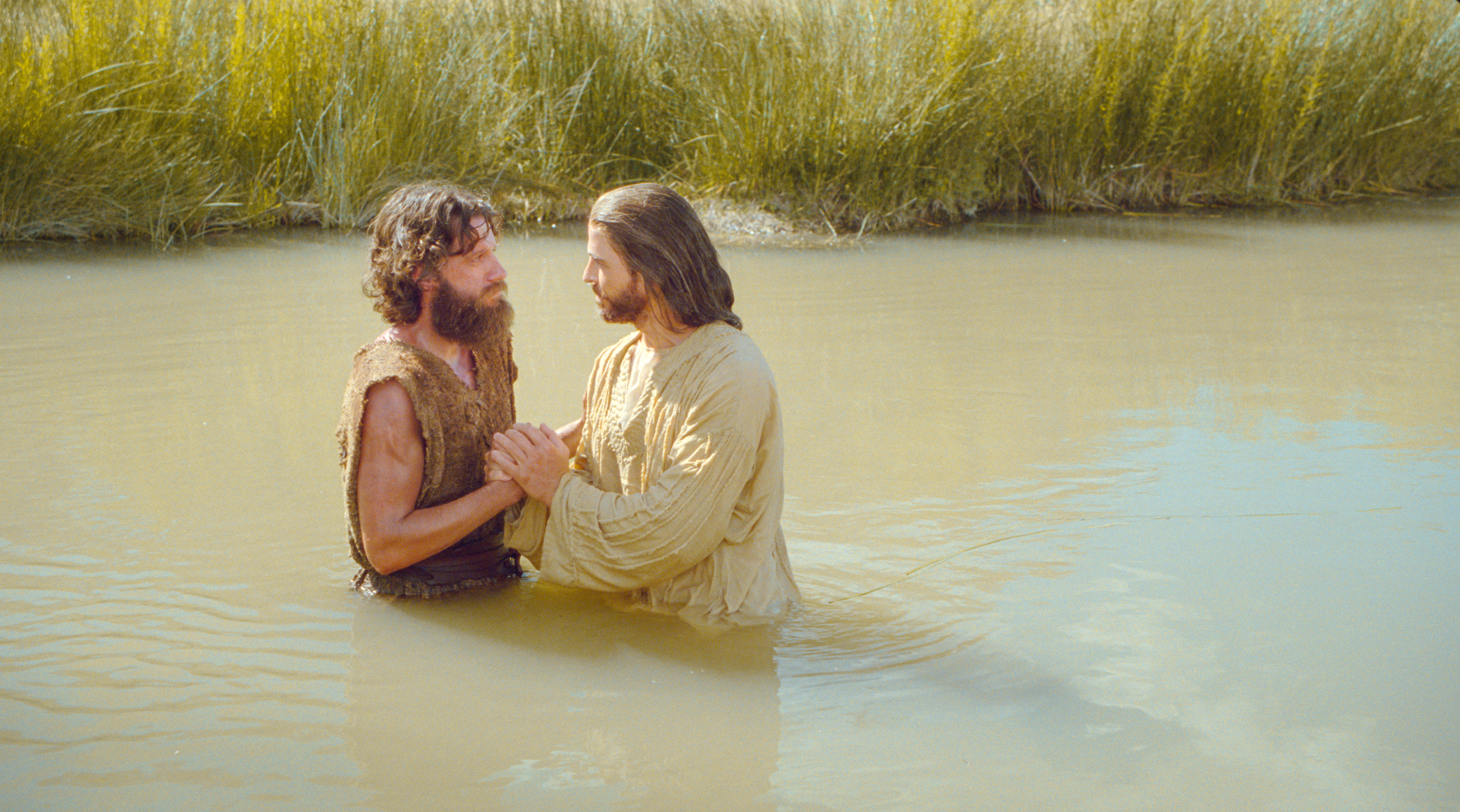 clip art jesus being baptised - photo #38