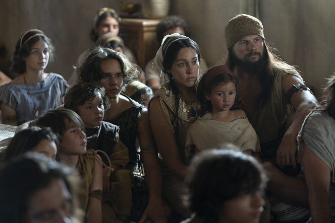 La Familia De Lehi Escuchando Mientras L Ense A