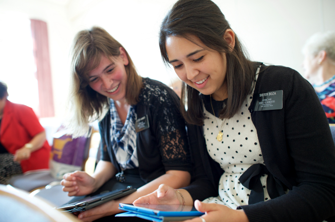 lds sister missionaries teaching