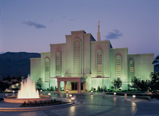 Albuquerque New Mexico Temple at Night