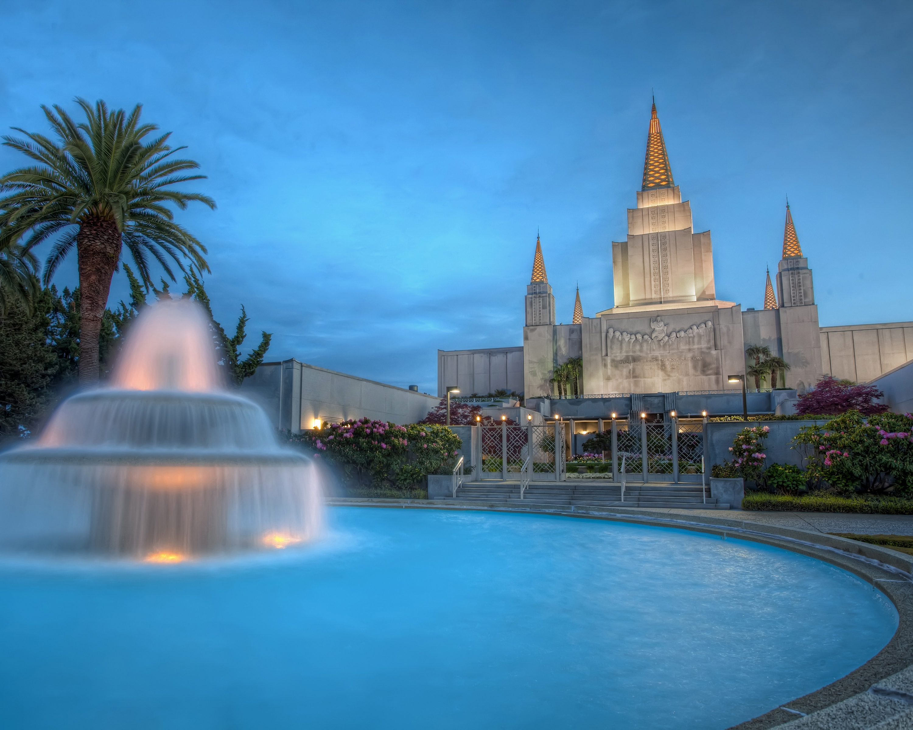 Oakland California Temple Fountain