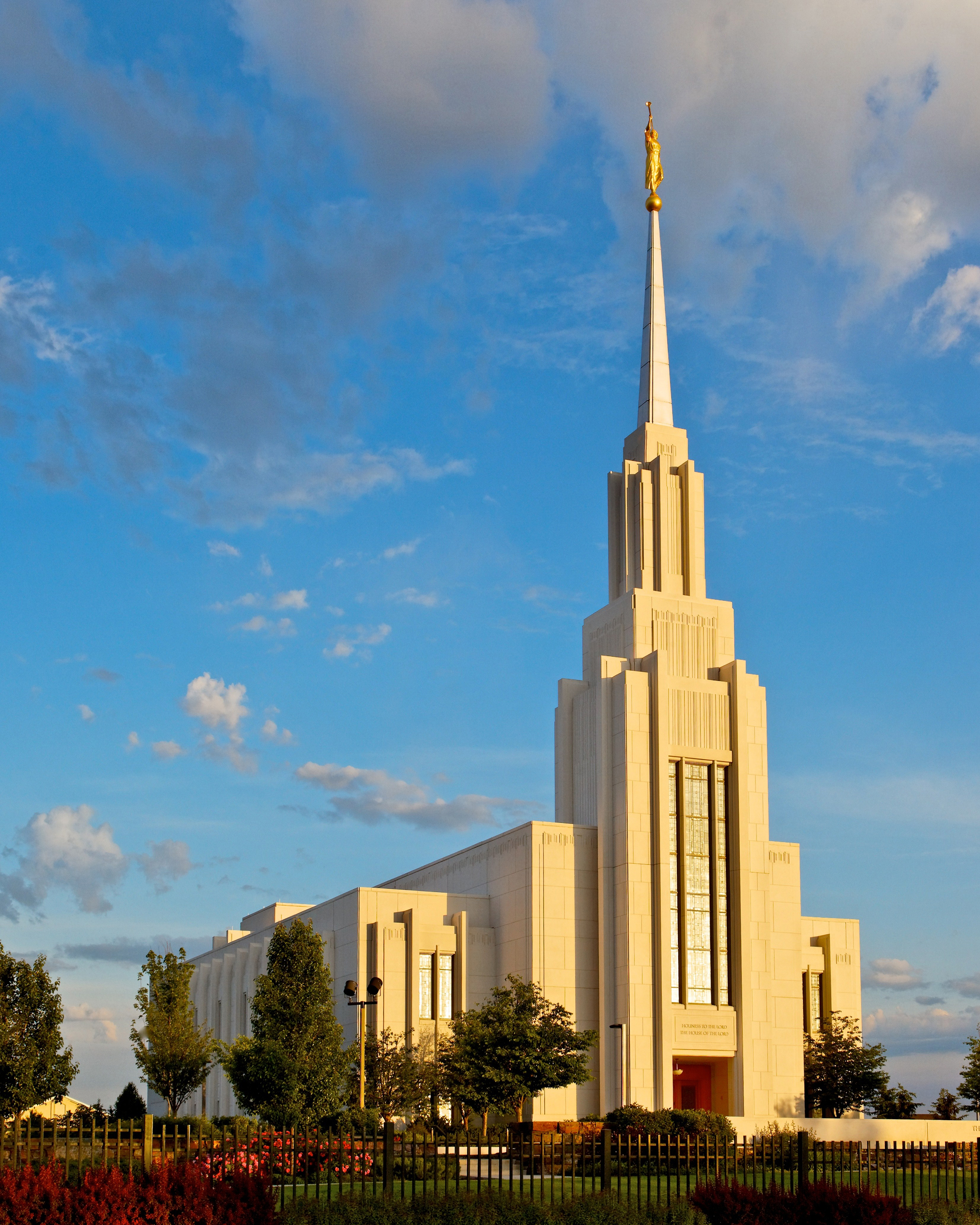 Twin Falls Idaho Temple During Daylight Images, Photos, Reviews